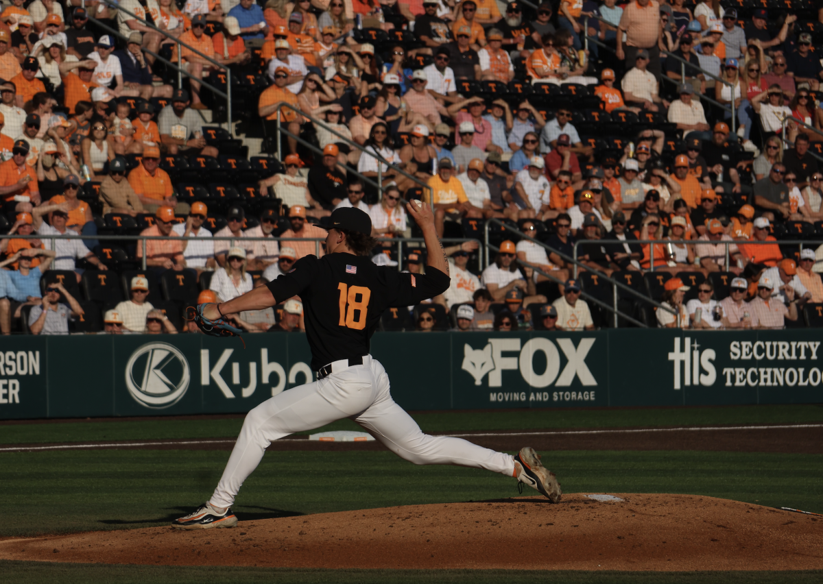 Tennessee Can’t Keep Momentum, Drops Game One Against No. 25 Ole Miss